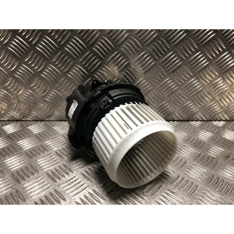 Ventilateur chauffage RENAULT CAPTUR 2 PHASE 1 d’occasion