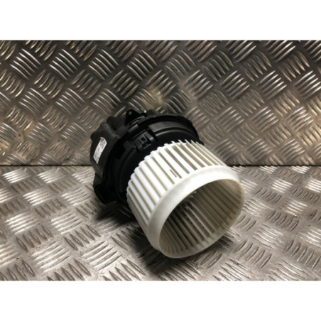 Ventilateur chauffage RENAULT CAPTUR 2 PHASE 1 d’occasion