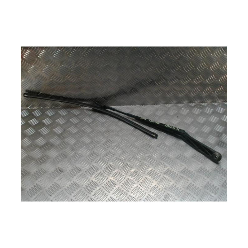 Bras essuie glace avant gauche SEAT IBIZA 4 PHASE 2 d’occasion