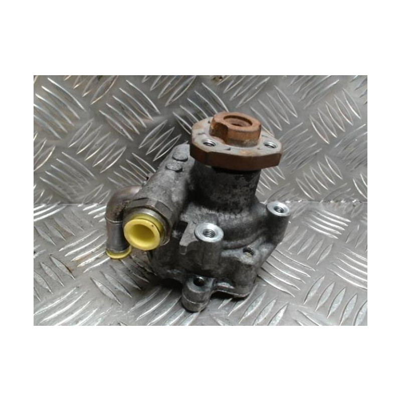 Pompe de direction VOLKSWAGEN GOLF 4 d’occasion