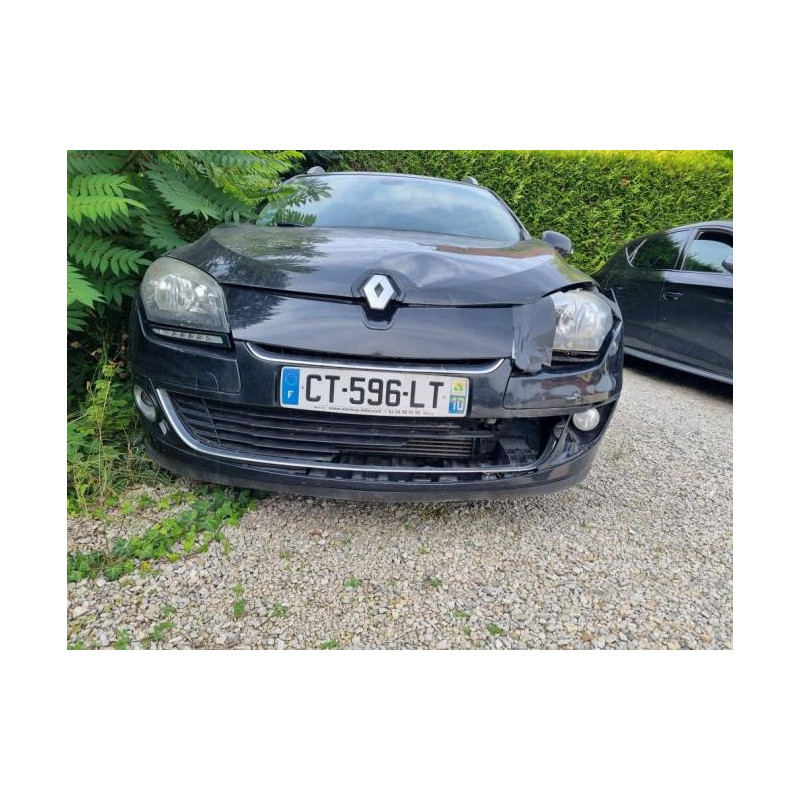 Pare choc arriere RENAULT MEGANE 3 PHASE 2 BREAK d’occasion