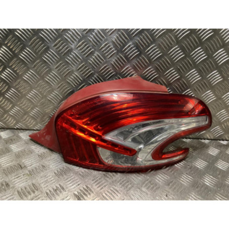 Feu arriere principal droit (feux) PEUGEOT 208 1 PHASE 1 d’occasion