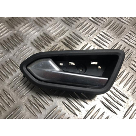 Poignee interieur avant gauche RENAULT CAPTUR 2 PHASE 1 d’occasion