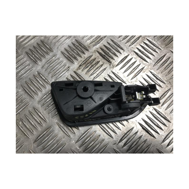 Poignee interieur avant gauche RENAULT CAPTUR 2 PHASE 1 d’occasion