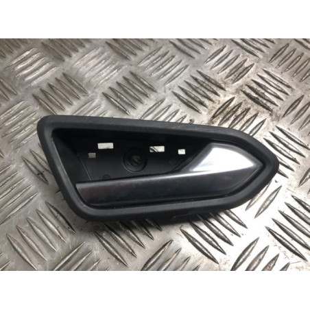 Poignee interieur avant droit RENAULT CAPTUR 2 PHASE 1 d’occasion