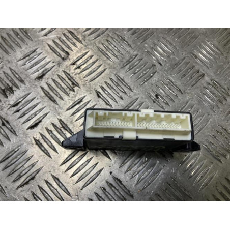 Boitier d'aide au stationnement DACIA DUSTER 2 PHASE 1 d’occasion