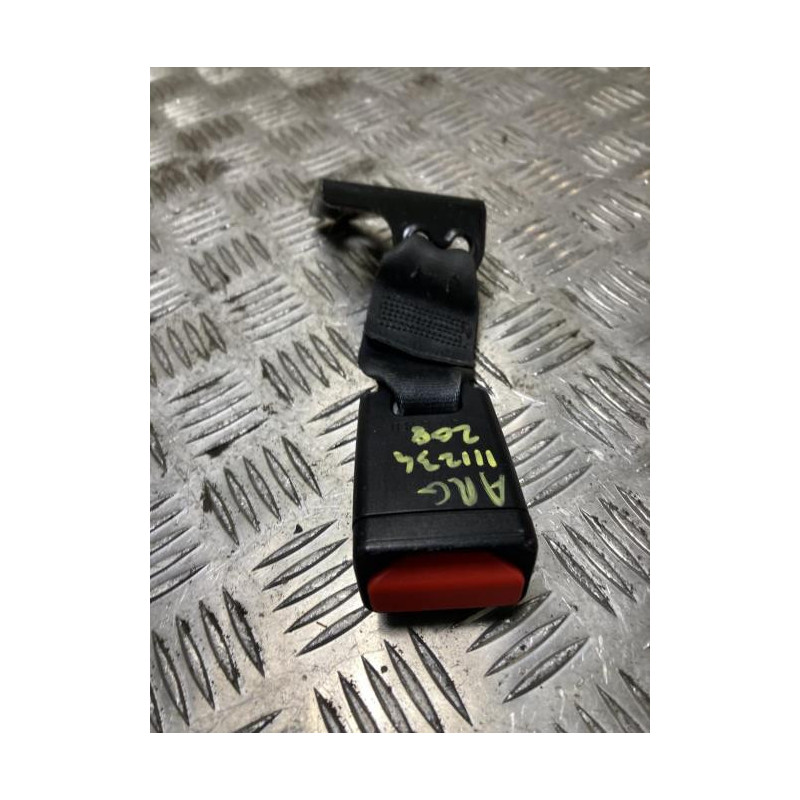 Attache ceinture arriere gauche PEUGEOT 208 1 PHASE 1 d’occasion