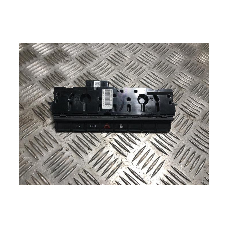 Bouton de warning RENAULT CAPTUR 2 PHASE 1 d’occasion
