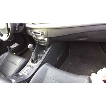 Feu arriere principal gauche (feux) RENAULT MEGANE 3 PHASE 1 COUPE d’occasion