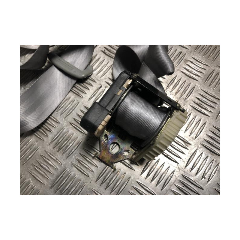 Ceinture arriere droit RENAULT CLIO 2 PHASE 2 d’occasion