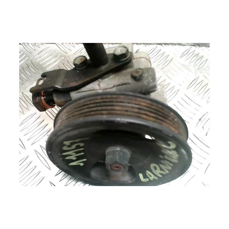 Pompe de direction KIA CARNIVAL 2 d’occasion