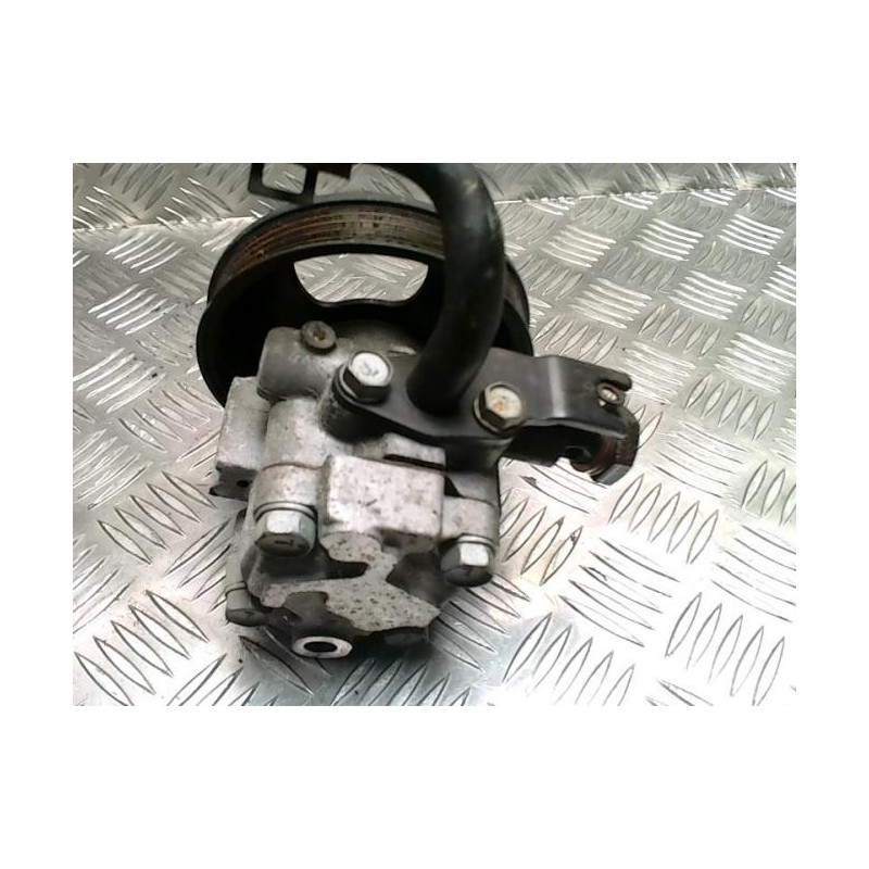 Pompe de direction KIA CARNIVAL 2 d’occasion