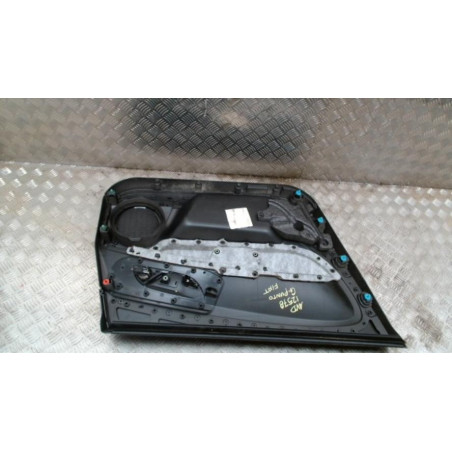 Panneau de porte avant droit FIAT GRANDE PUNTO d’occasion