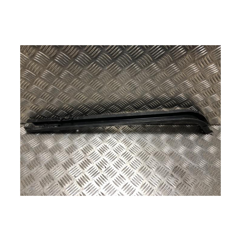 Rail de porte coulissante CITROEN BERLINGO 3 M PHASE 1 d’occasion
