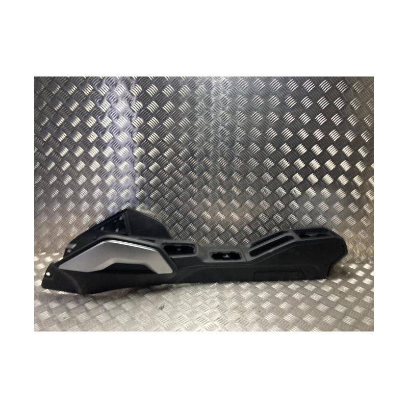Console central (interieur plastique) RENAULT MASTER 3 PHASE 1 d’occasion