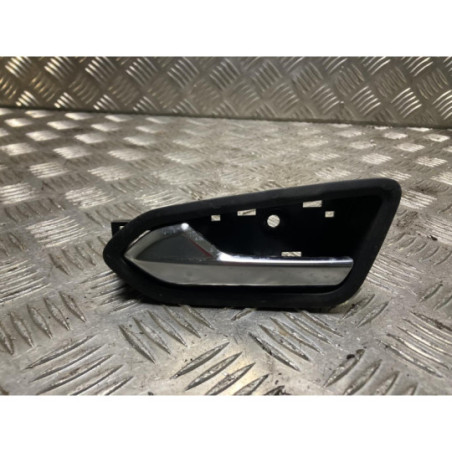 Poignee interieur arriere gauche RENAULT CAPTUR 2 PHASE 1 d’occasion