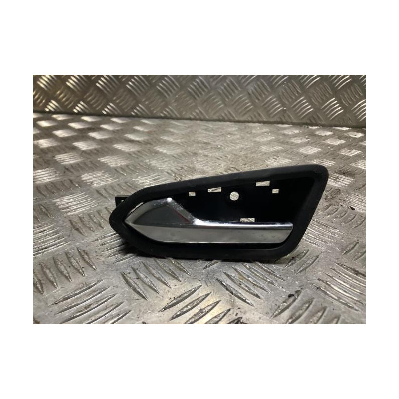 Poignee interieur arriere gauche RENAULT CAPTUR 2 PHASE 1 d’occasion
