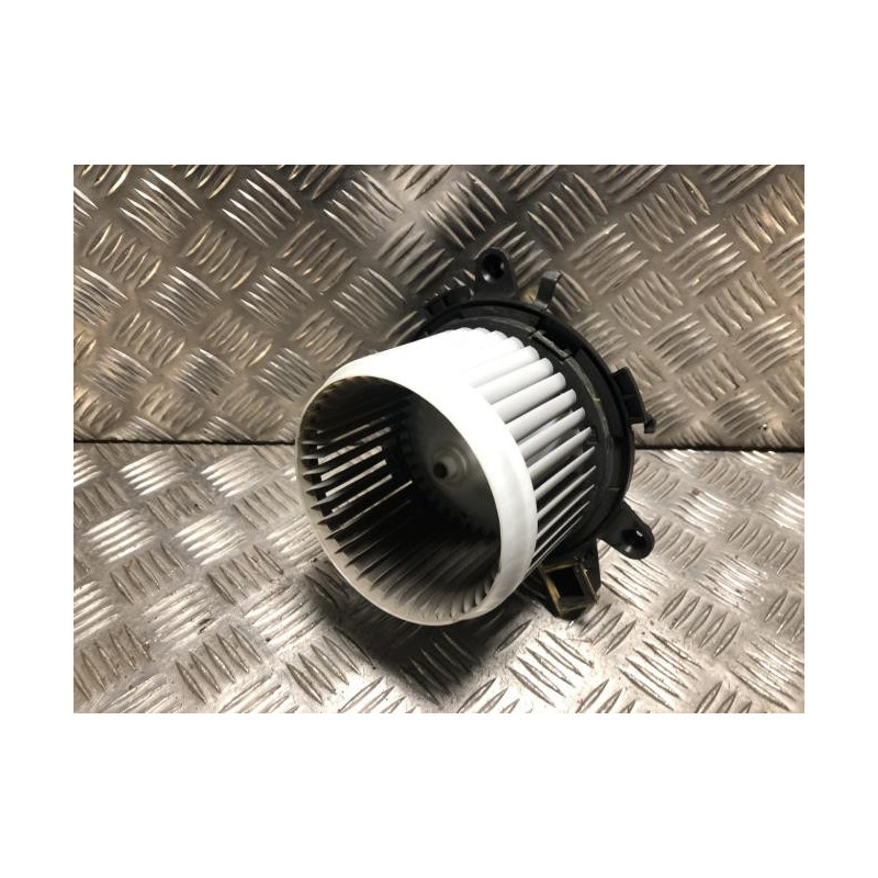 Ventilateur chauffage PEUGEOT 5008 2 PHASE 2 d’occasion