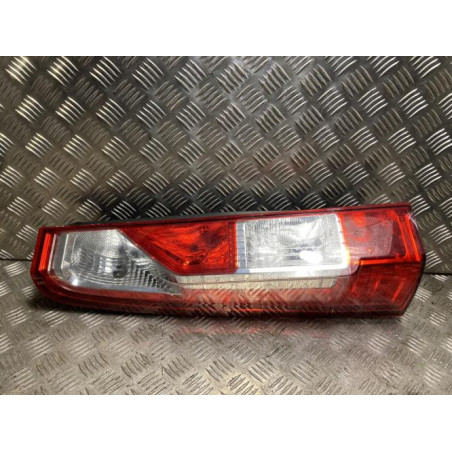 Enjoliveur de feu arriere gauche RENAULT MASTER 3 PHASE 1 d’occasion