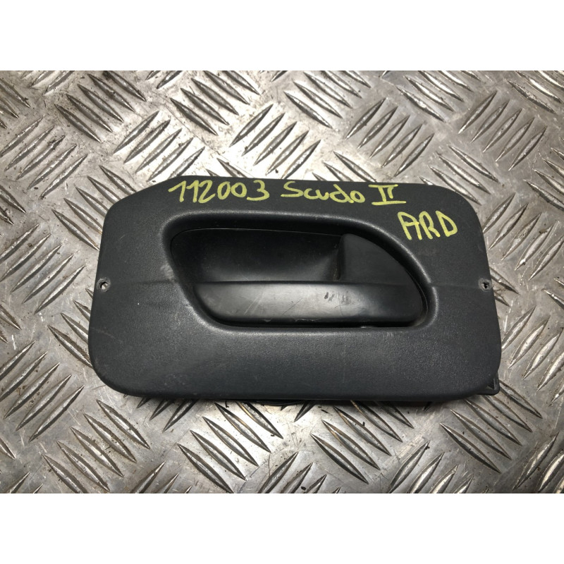 Poignee interieur arriere droit FIAT SCUDO 2 d’occasion