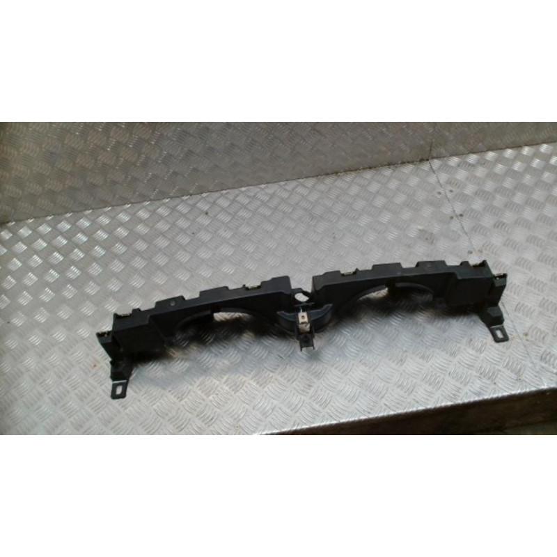 Support de pare chocs avant FIAT GRANDE PUNTO d’occasion