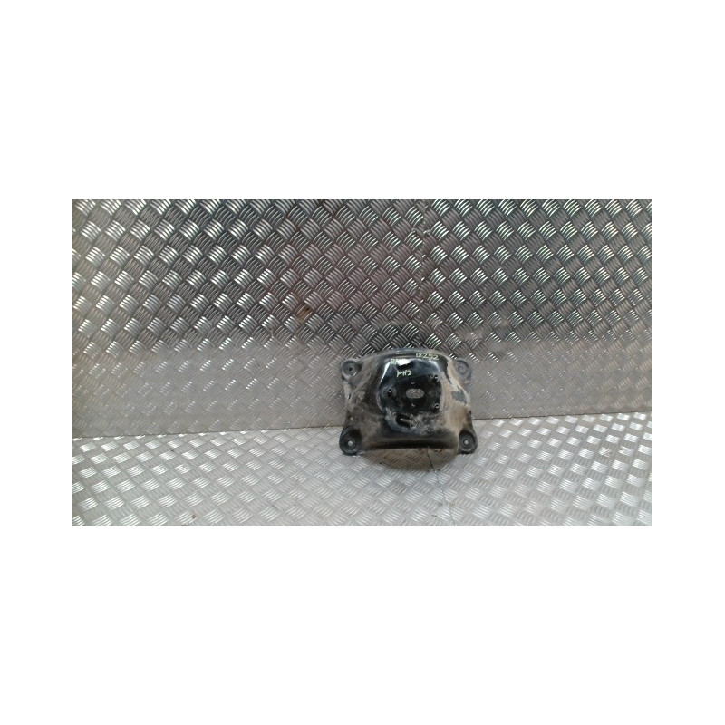 Crochet panier roue secours TOYOTA RAV4 2 PHASE 2 d’occasion