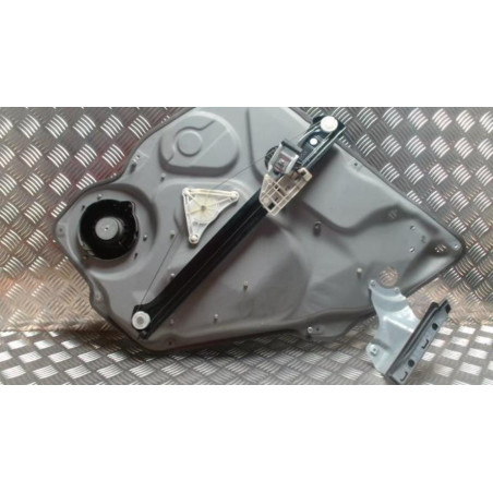 Moteur leve vitre arriere gauche MERCEDES CLASSE B 245 PHASE 1 d’occasion