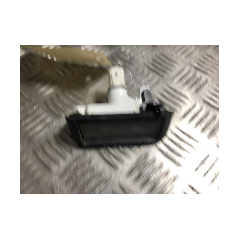 Eclairage de plaque CITROEN BERLINGO 3 M PHASE 1 d’occasion