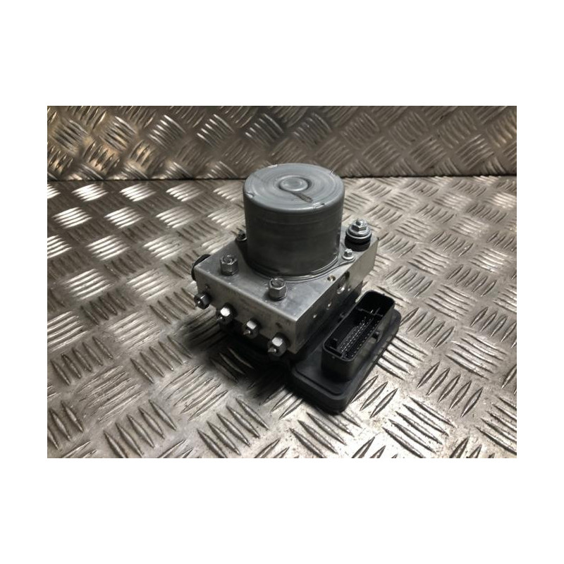 Bloc ABS (freins anti-blocage) RENAULT CAPTUR 2 PHASE 1 d’occasion