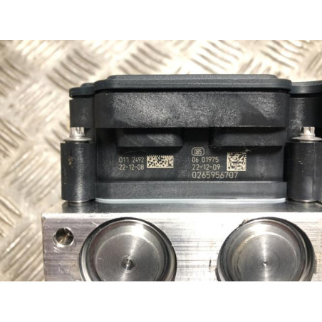 Bloc ABS (freins anti-blocage) RENAULT CAPTUR 2 PHASE 1 d’occasion