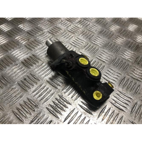 Maitre cylindre (freinage) RENAULT SUPER 5 d’occasion