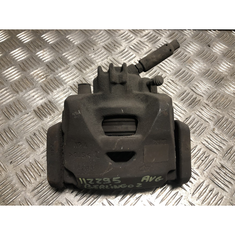 Etrier avant gauche (freinage) CITROEN BERLINGO 2 PHASE 3 d’occasion