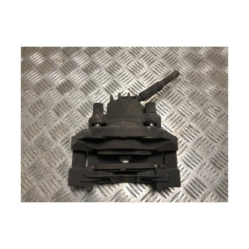 Etrier avant droit (freinage) CITROEN BERLINGO 2 PHASE 3 d’occasion