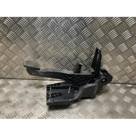 Pedale de frein PEUGEOT 308 3 SW BREAK d’occasion