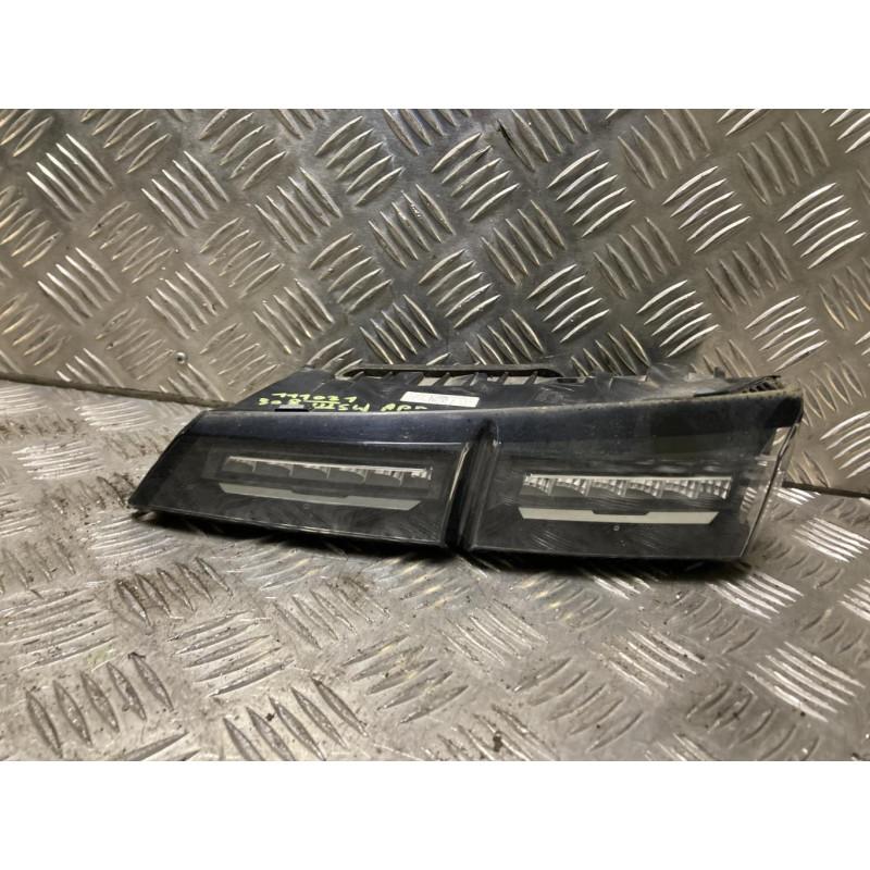Feu arriere secondaire droit (feux) PEUGEOT 308 3 SW BREAK d’occasion
