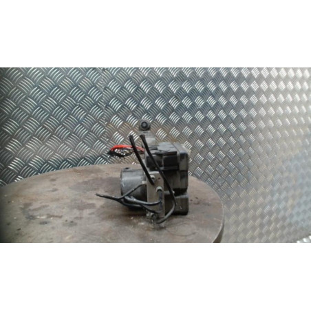 Bloc ABS (freins anti-blocage) FORD FOCUS 2 PHASE 1 d’occasion