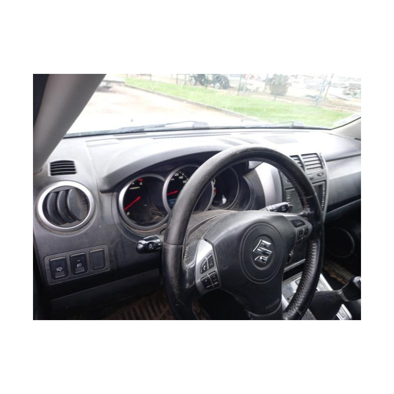 Etrier avant droit (freinage) SUZUKI GRAND VITARA 2 PHASE 2 d’occasion