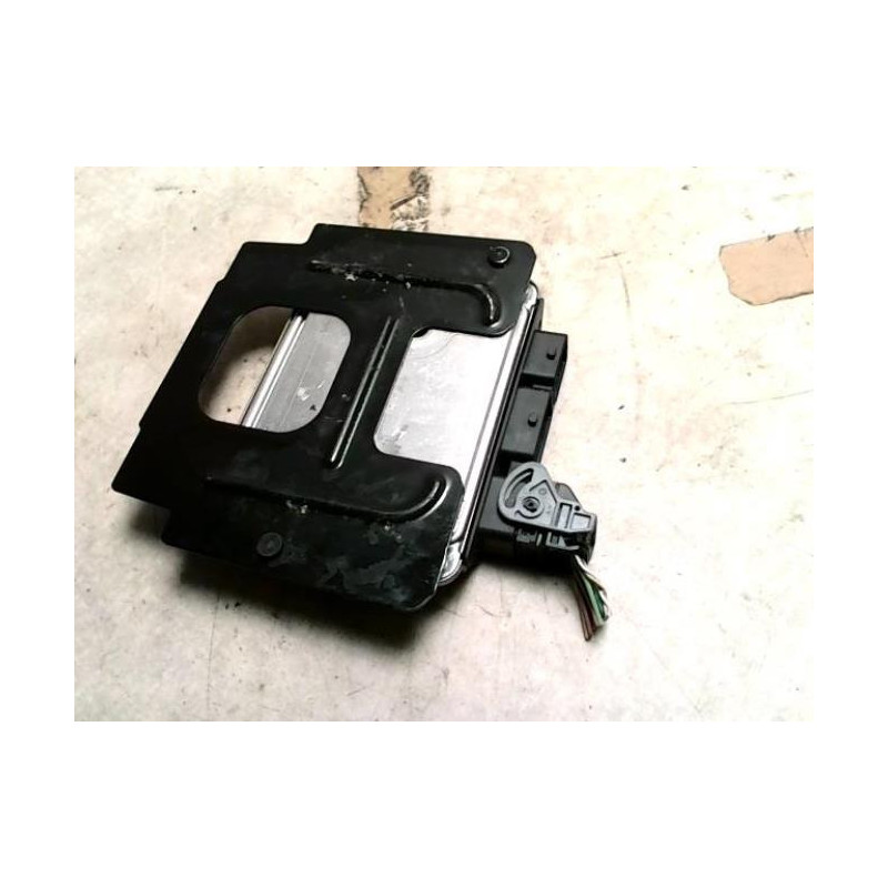 Calculateur moteur RENAULT KANGOO 1 PHASE 1 d’occasion