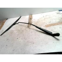 Bras essuie glace avant droit SKODA OCTAVIA 1 PHASE 2 BREAK d’occasion