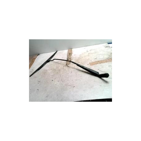 Bras essuie glace avant droit SKODA OCTAVIA 1 PHASE 2 BREAK d’occasion