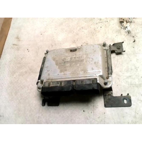 Calculateur moteur SKODA OCTAVIA 1 PHASE 2 BREAK d’occasion