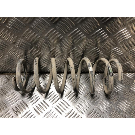 Ressort de suspension arriere SUZUKI JIMNY 1 PHASE 1 d’occasion