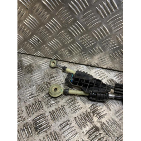 Cable levier de vitesses PEUGEOT 208 2 d’occasion
