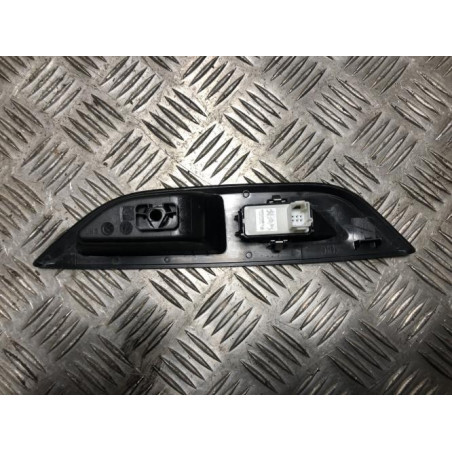 Interrupteur de leve vitre arriere gauche PEUGEOT 2008 2 d’occasion