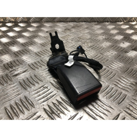 Attache ceinture arriere gauche PEUGEOT 2008 2 d’occasion