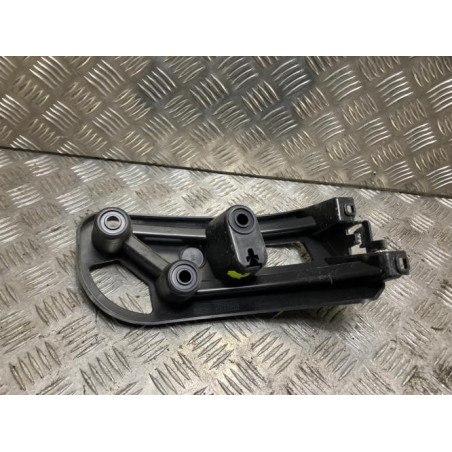 Support de pare chocs arriere PEUGEOT 2008 2 d’occasion