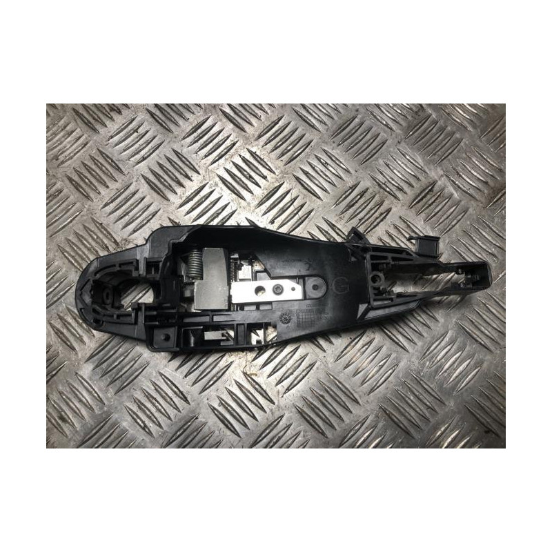 Support poignee porte avant gauche PEUGEOT 2008 2 d’occasion