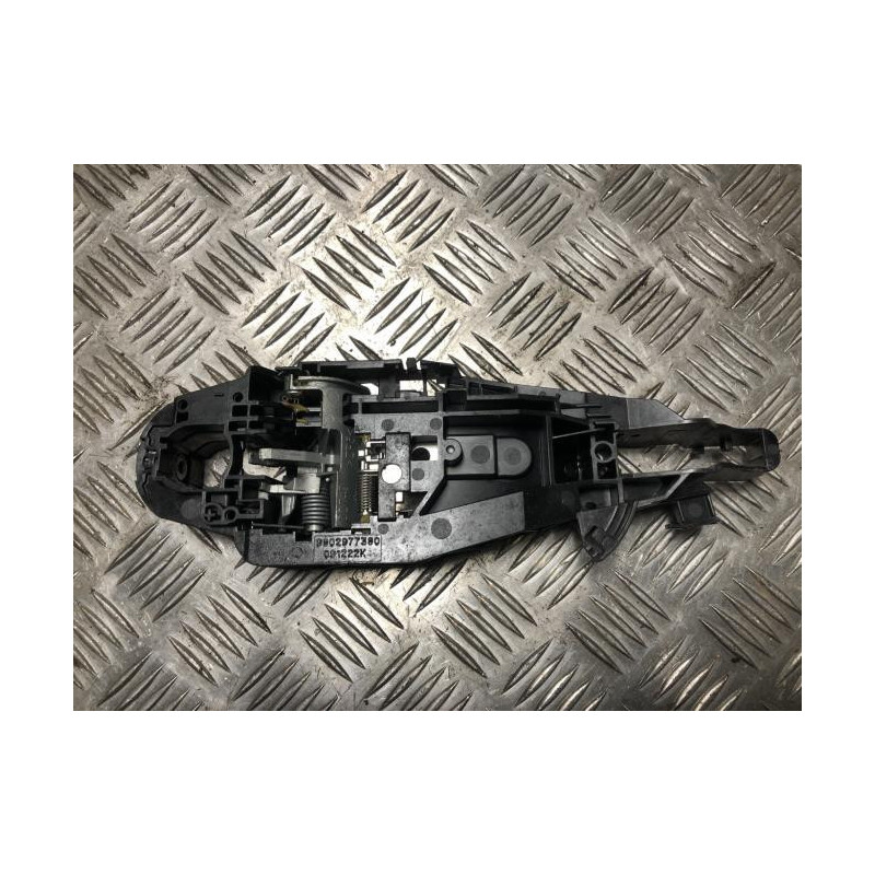 Support poignee porte avant gauche PEUGEOT 2008 2 d’occasion