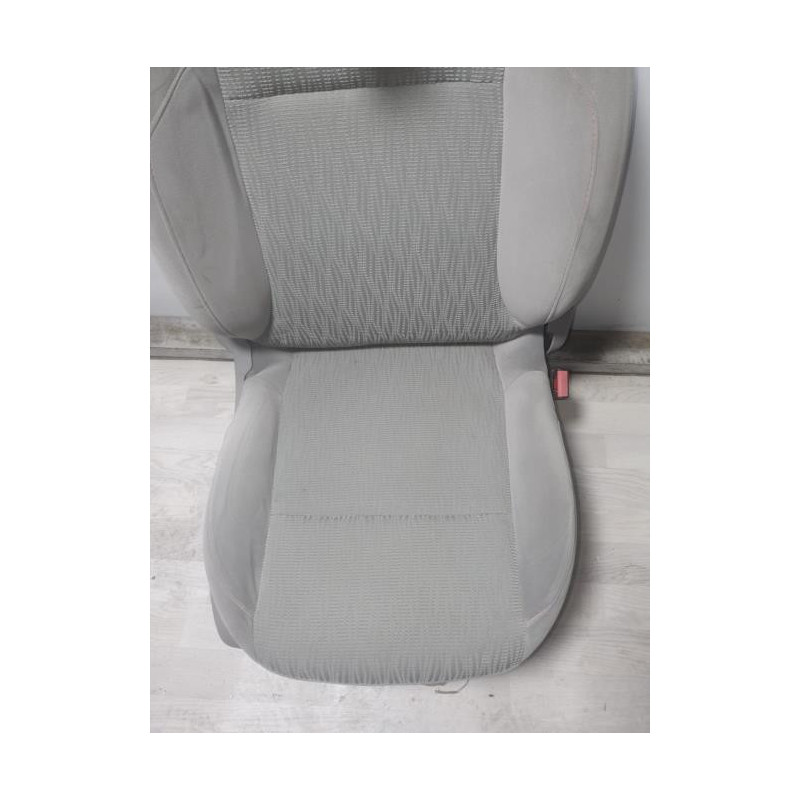 Siege avant droit CITROEN C3 PICASSO PHASE 1 d’occasion