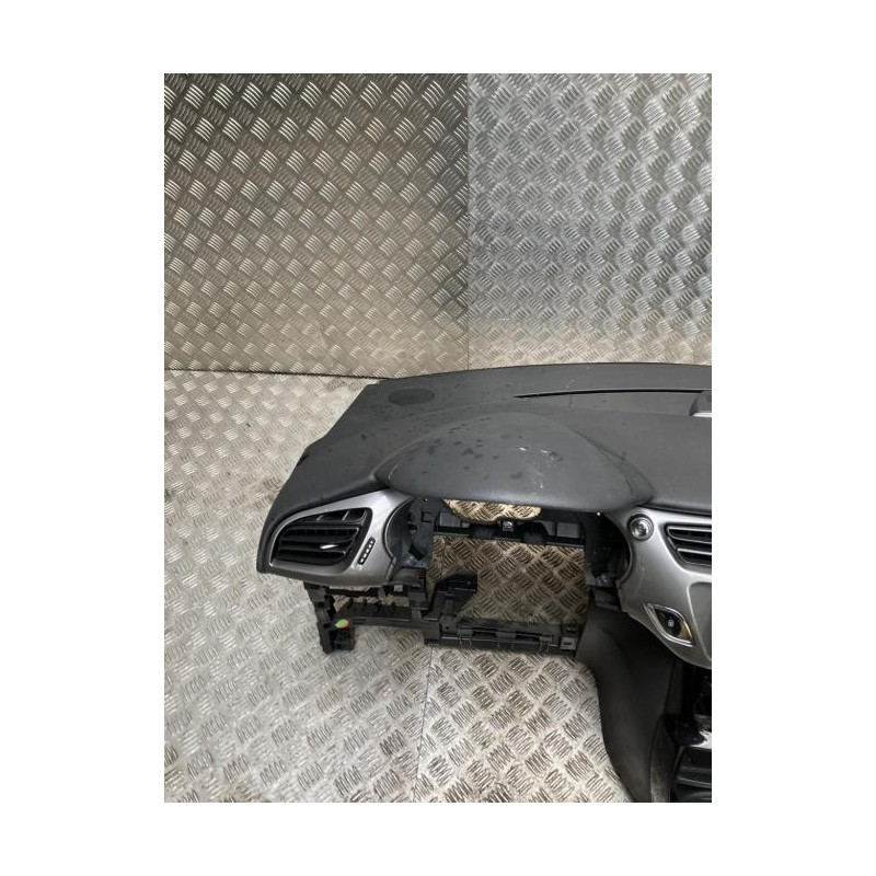 Tableau de bord CITROEN C3 2 PHASE 1 d’occasion